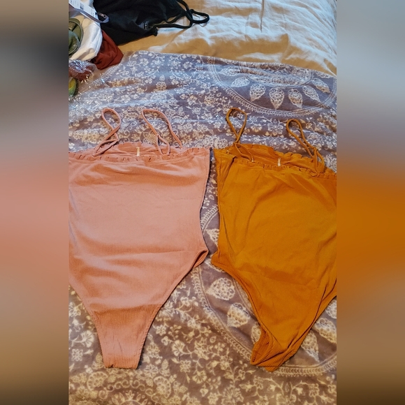 FINAL PRICE! 2 NEW DOLLSKILL BODYSUITS - Picture 2 of 2